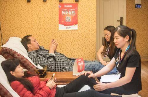 洗脚店一个月能挣多少钱呢（揭秘洗脚店开店流程）
