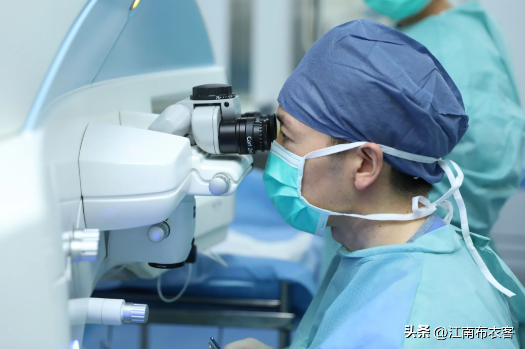 眼科医生收入高不高（眼科是医院系统内最有前途和钱途的工作）