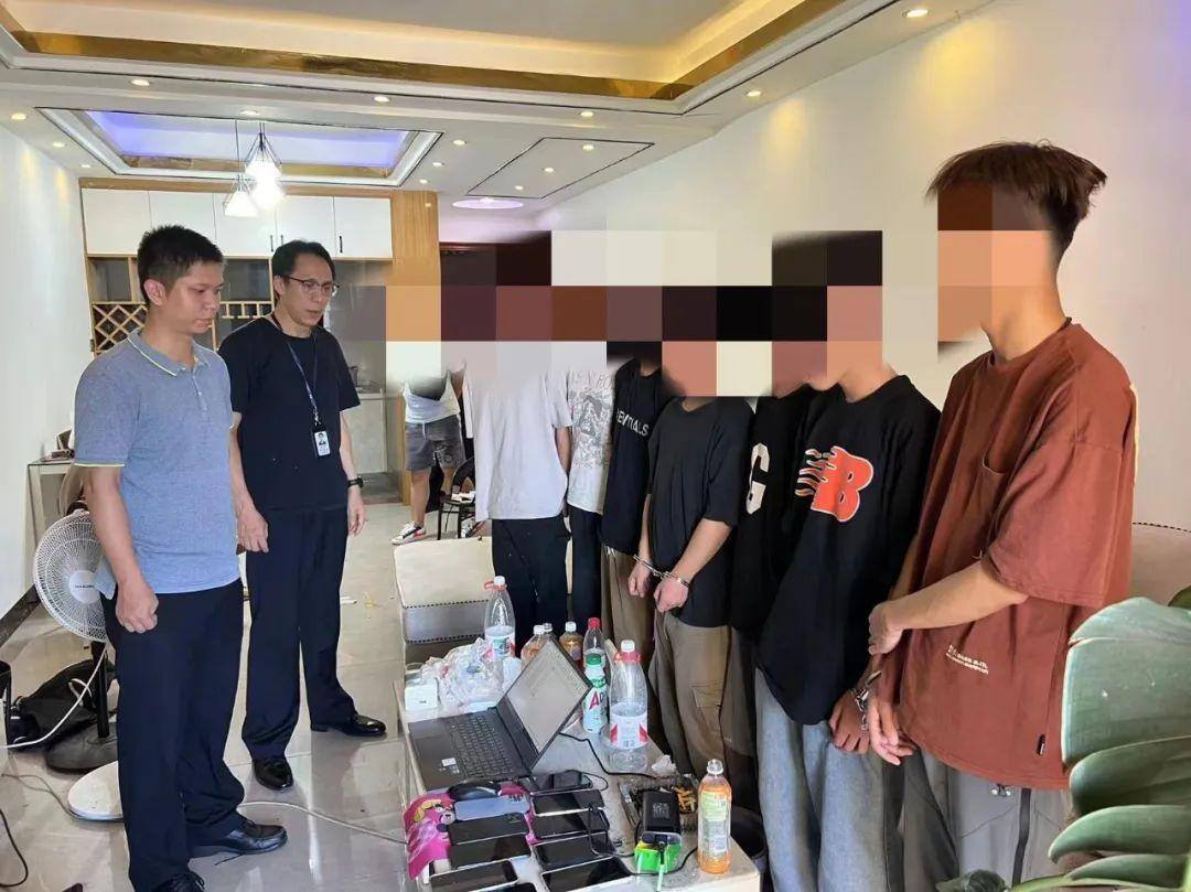 qq拉人进群赚钱一天几百真的还是假的？什么目的呢？（已经有人被抓）