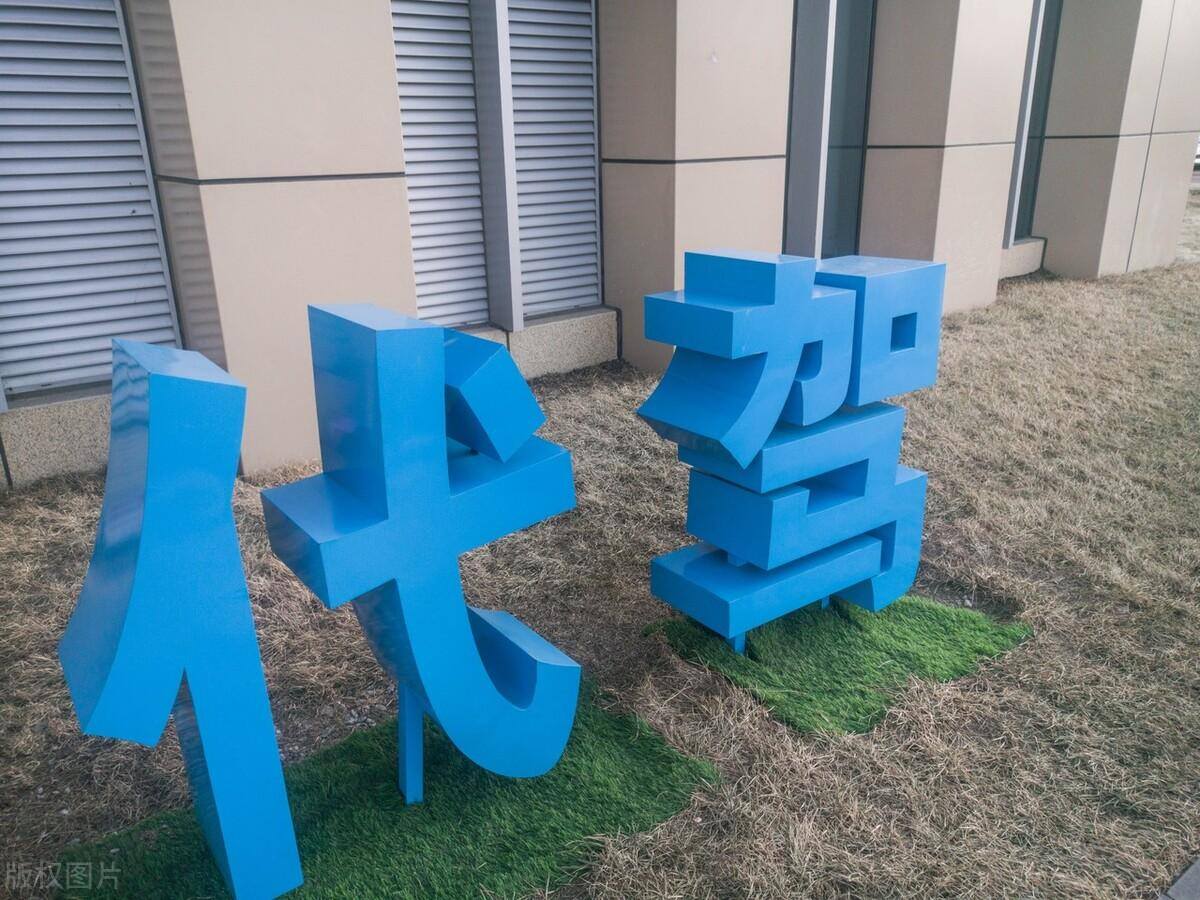 兼职代驾晚上三个小时赚多少钱（如何实现每月到手10000+）