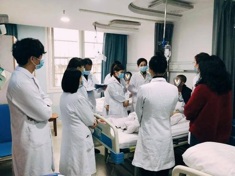 现在开诊所一年能赚30万不（实际案例分享）