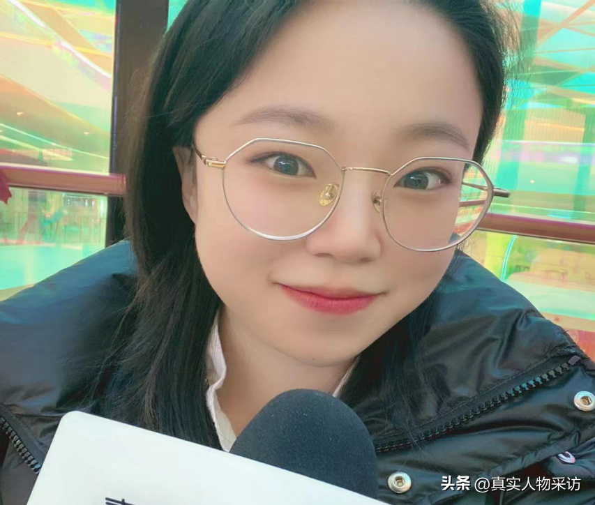 配音员一个月能赚多少钱（1个字一毛钱）