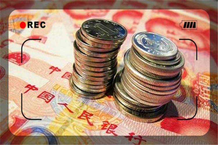 现在普通人一个月怎么挣一万（大数据显示这4个行业最靠谱）