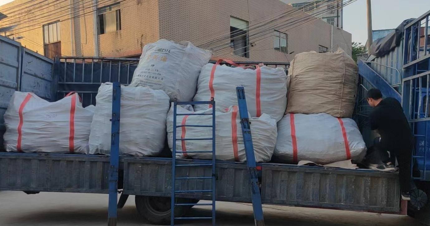 什么店投资小利润大（月入3万也很轻松）