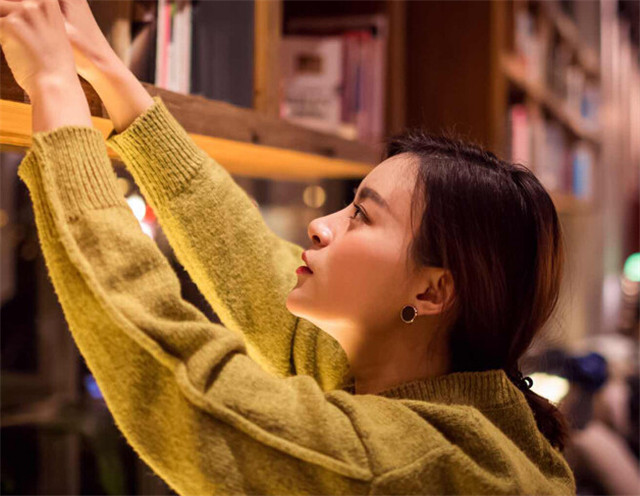 属龙做什么生意能发财（开什么店最赚钱）