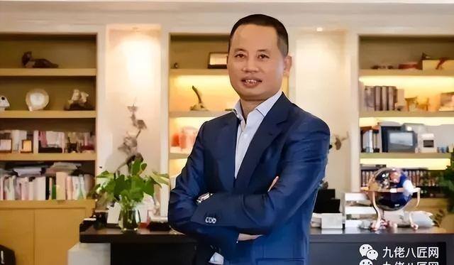 2022年开两元店还赚钱吗（三战高考，落榜少年闯荡文具销售行业）