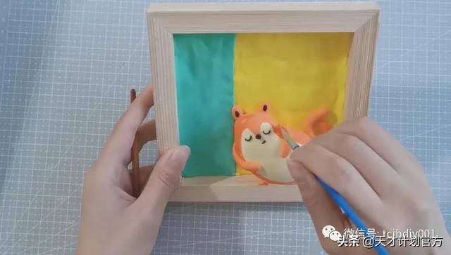手工粘土制作简单又漂亮（小狐狸粘土画教程）