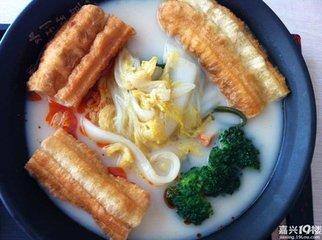 不辣的麻辣烫的做法（麻辣烫底料配方）