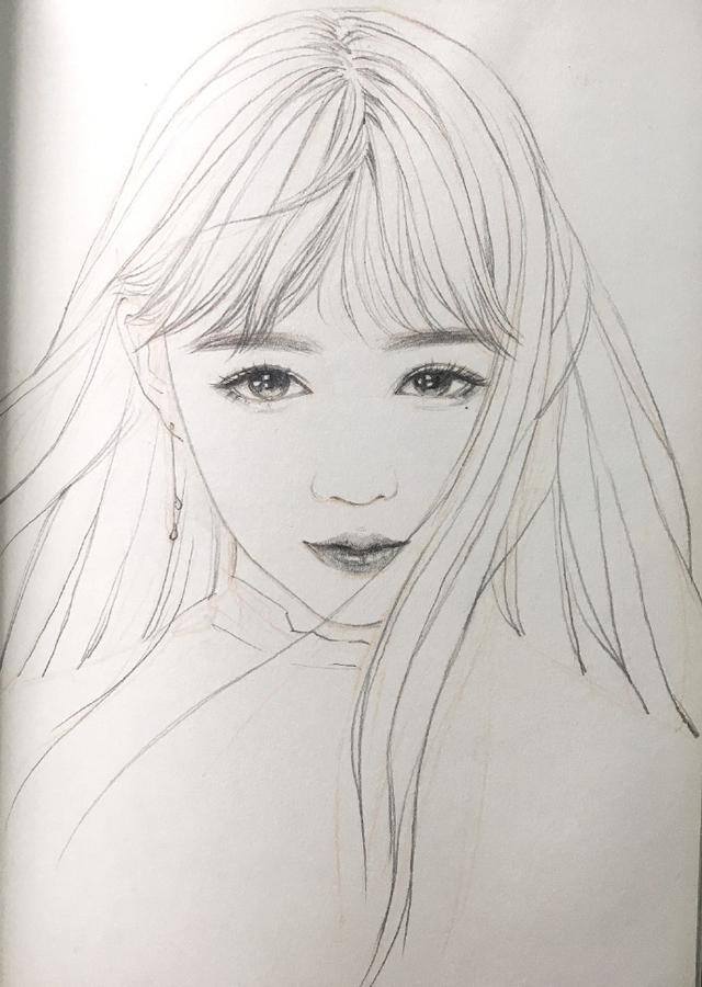 画画简单漂亮古风人物（喜欢古风手绘图吗？古风女子画法过程图）