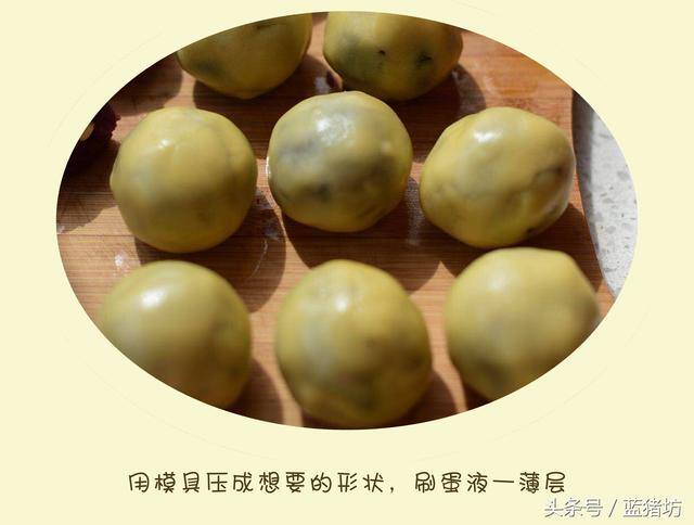 自己在家做月饼（豆沙月饼的做法）