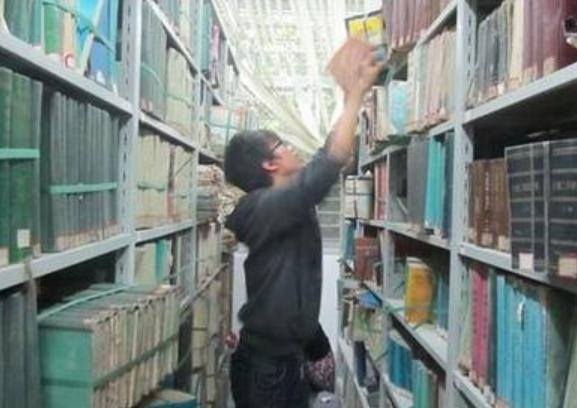 新手摆摊烤肠真实经历（“别人家的孩子”如此努力）
