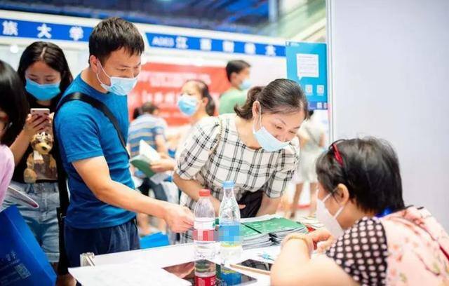 美团外卖员（美团外卖员的毕业数据是怎样的？）