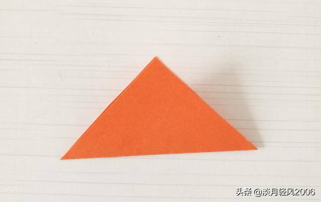 彩纸手工简单小制作（简单易学的折纸枫叶，折一个好看的枫叶）