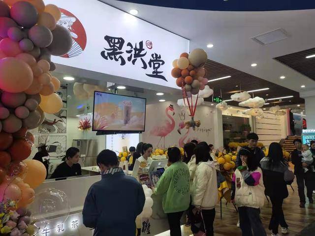 现在开奶茶店还能挣钱吗（现在开奶茶店还能赚钱吗？）