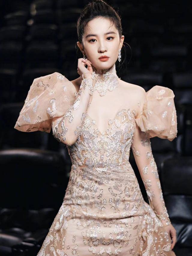 带着庄园养娃致富（随身庄园耽美文推荐：重来一世，要过怎样的生活？踹掉渣男虐死白莲花）