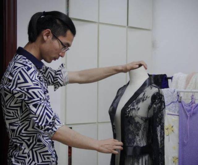 男生做什么工作比较好（从小习得经商经验的雷从瑞）