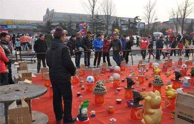 一万块钱能做什么生意（套圈项目也是暴利行业）