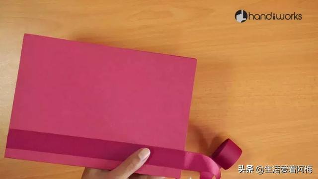 教师节手工贺卡怎么做（还在纠结贺卡怎么做？用丝带衍纸，就能轻松diy一份（附教程））