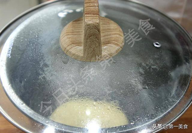 简单易学在家做小吃（梅花酥、麻花酥、梅花酥、梅花酥的做法）