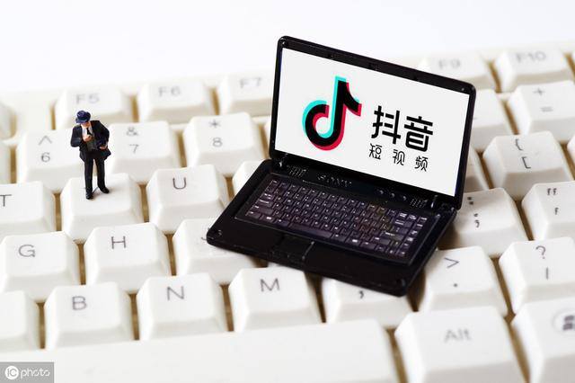 怎么玩抖音赚钱（抖音变现的5大误区）