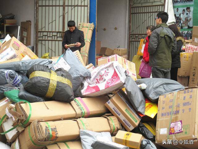 小镇上适合做点什么小生意（农村小镇上的母婴店一年收益47万，是怎么做到的？）