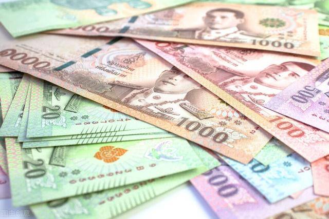 有100万如何理财投资（100万是存银行活期，还是放余额宝好？）