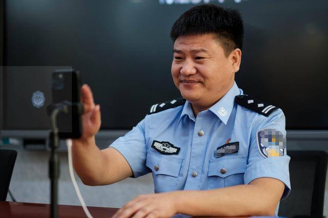 当网红一个月能挣多少钱（网红老陈揭露行业内幕）