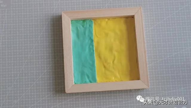 手工粘土制作简单又漂亮（小狐狸粘土画教程）