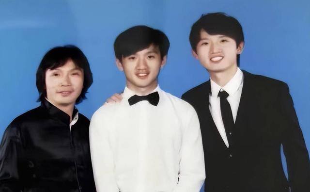 一对一视频聊天软件有哪些最赚钱（好利来的兄弟之争）
