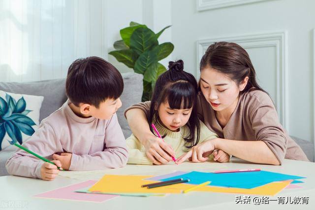 在家带娃是什么职业（全职妈妈的心声）