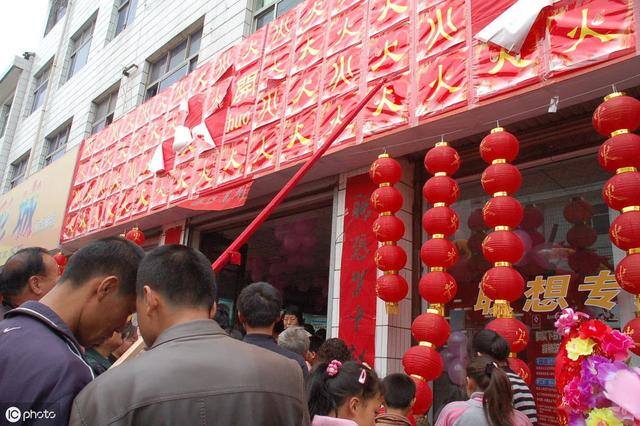 给做生意人的祝福语（祝你生意兴隆，数钱数到手抽筋）