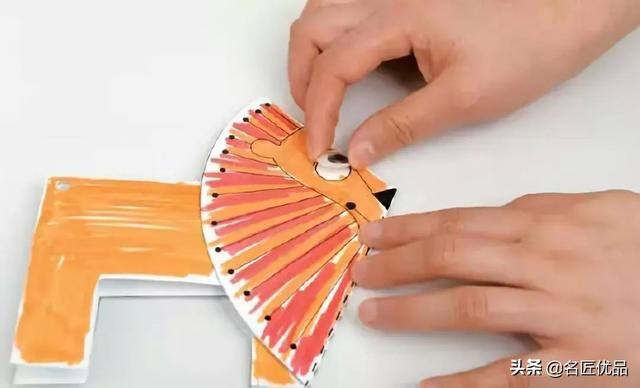 彩泥手工制作（幼儿园亲子手工：狮子手工制作图解）