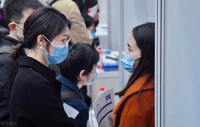 女生适合什么工作（3个适合女生报考的工作岗位，看看你适合哪一类？）