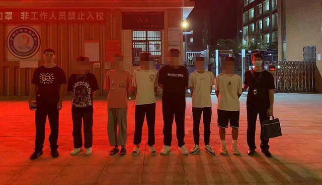 微信拉人进群给钱的兼职（「净网2019」“拉人进群轻松赚钱”，你干不干？）