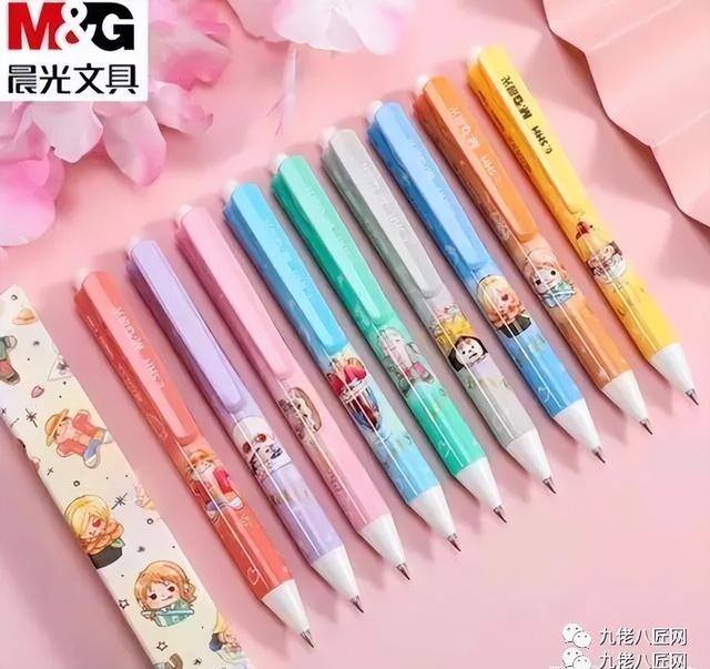 2022年开两元店还赚钱吗（三战高考，落榜少年闯荡文具销售行业）