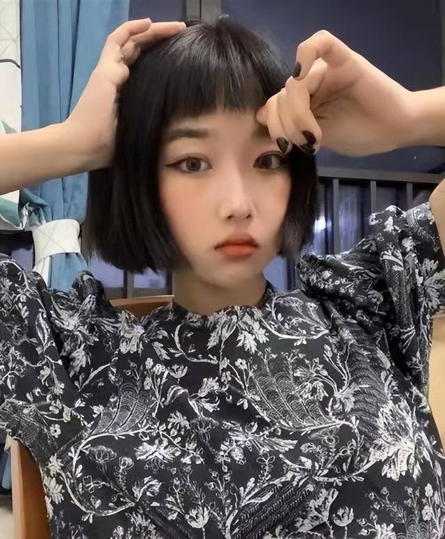 在家给女儿剪头发步骤（在家剪头发的“九九八十一招”，不仅不难看）