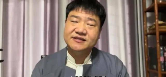 直播赚钱吗一个月赚多少钱（网红老陈辞职当网红，直播间收入不如18线小网红多）