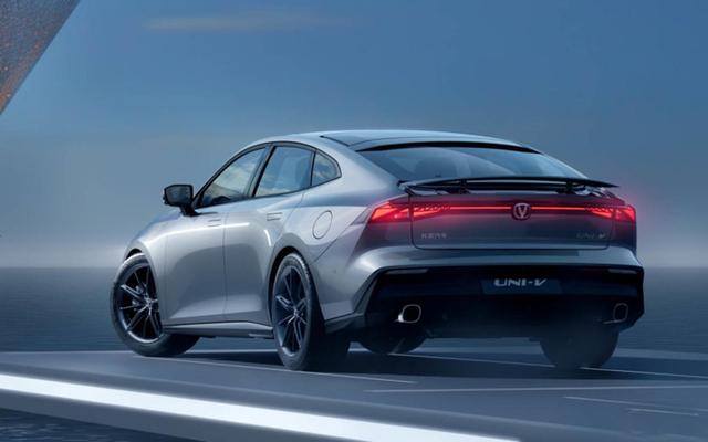 10万的车（手握10万预算，不买丰田卡罗拉，咱们还可以去选择国产品牌里的长安uni-v）
