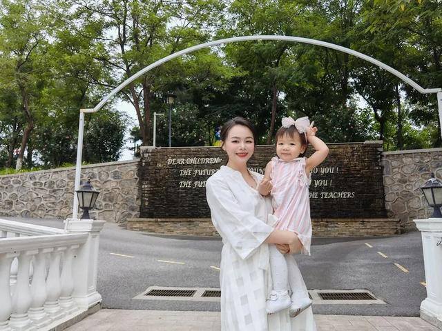 幼儿园门口做什么小生意合适（小绿洲的成长之路）