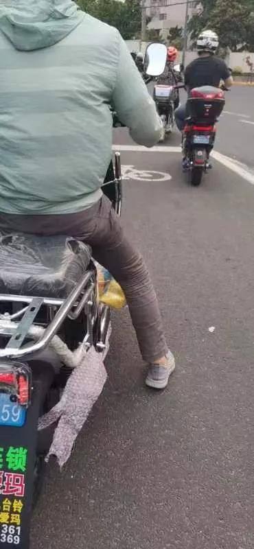 上海跑外卖一月能挣多少钱（能不能跑个外卖赚点钱）