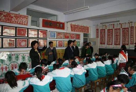 现在在农村做什么最好赚钱呢（未来农村发展前景如何？）