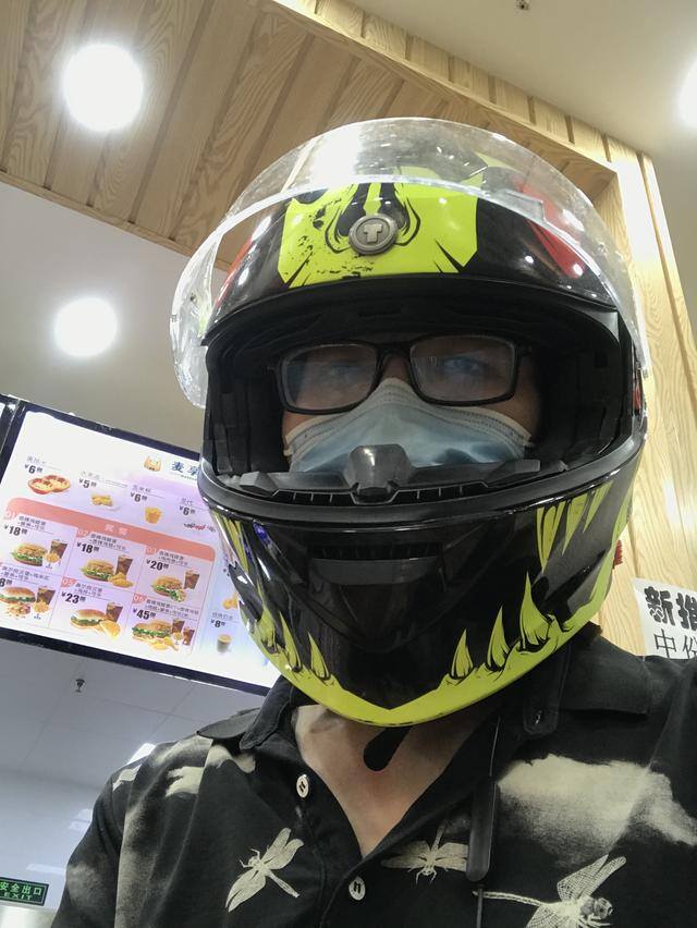 跑美团兼职一天能挣多少（美团骑手的收入）