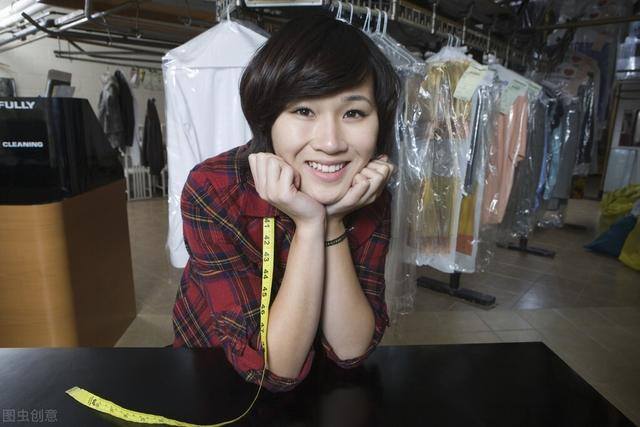 干洗店赚钱吗（老板推出“衣服：你干洗”活动，一年狂赚100万）