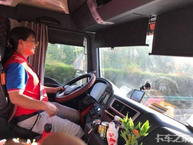 半挂一年能赚70万吗（一个人开两台车，收入却没有相应的增加）