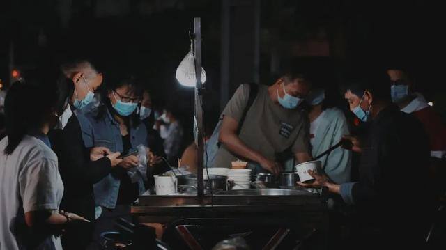 深圳赚钱最快的路子（中年大叔的“走鬼”生涯）