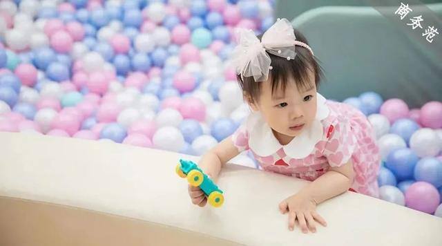 幼儿园门口做什么小生意合适（小绿洲的成长之路）