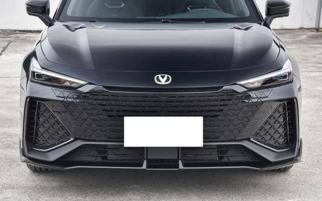 10万的车（手握10万预算，不买丰田卡罗拉，咱们还可以去选择国产品牌里的长安uni-v）