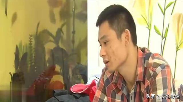 小姐一天能赚多少（妻子在酒店做服务员月薪5000，丈夫却在酒店做陪酒员）
