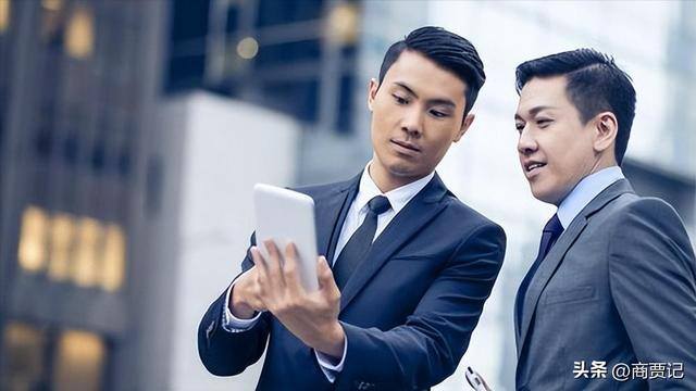 女人开什么店好赚钱投资小（国产内衣天创业，会不会人也能赚那么多钱？）