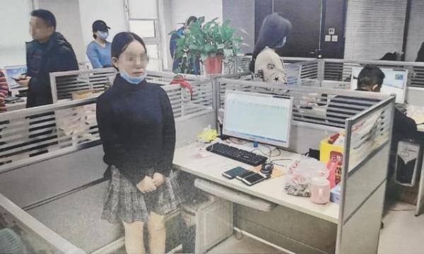 手工兼职招聘免费带回家做（“手工活在家做，日赚百元很轻松”）